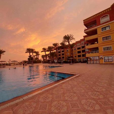 Esplanada Beach Apartment 洪加達 外观 照片